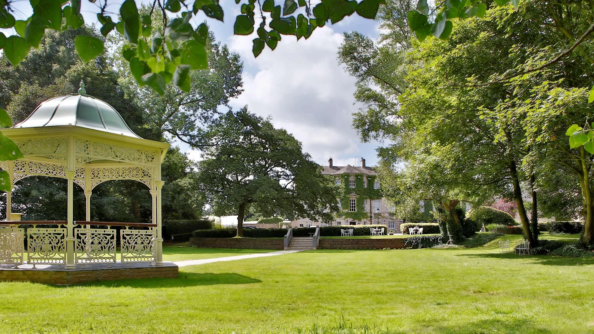Aston Hall Hotel, BW Signature Collection